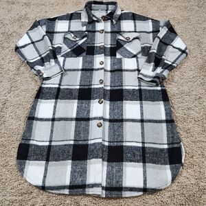 Women's Fleece Black, White and Grey Plaid Button Up Duster size M